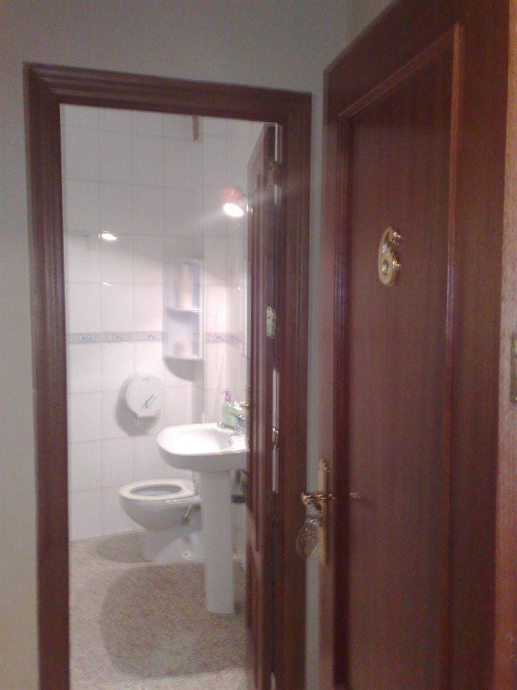 Pension El Cesar Caceres Bagian luar foto