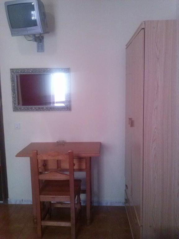 Pension El Cesar Caceres Bagian luar foto